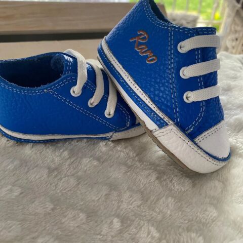 ilk adım bebek ayakkabısı