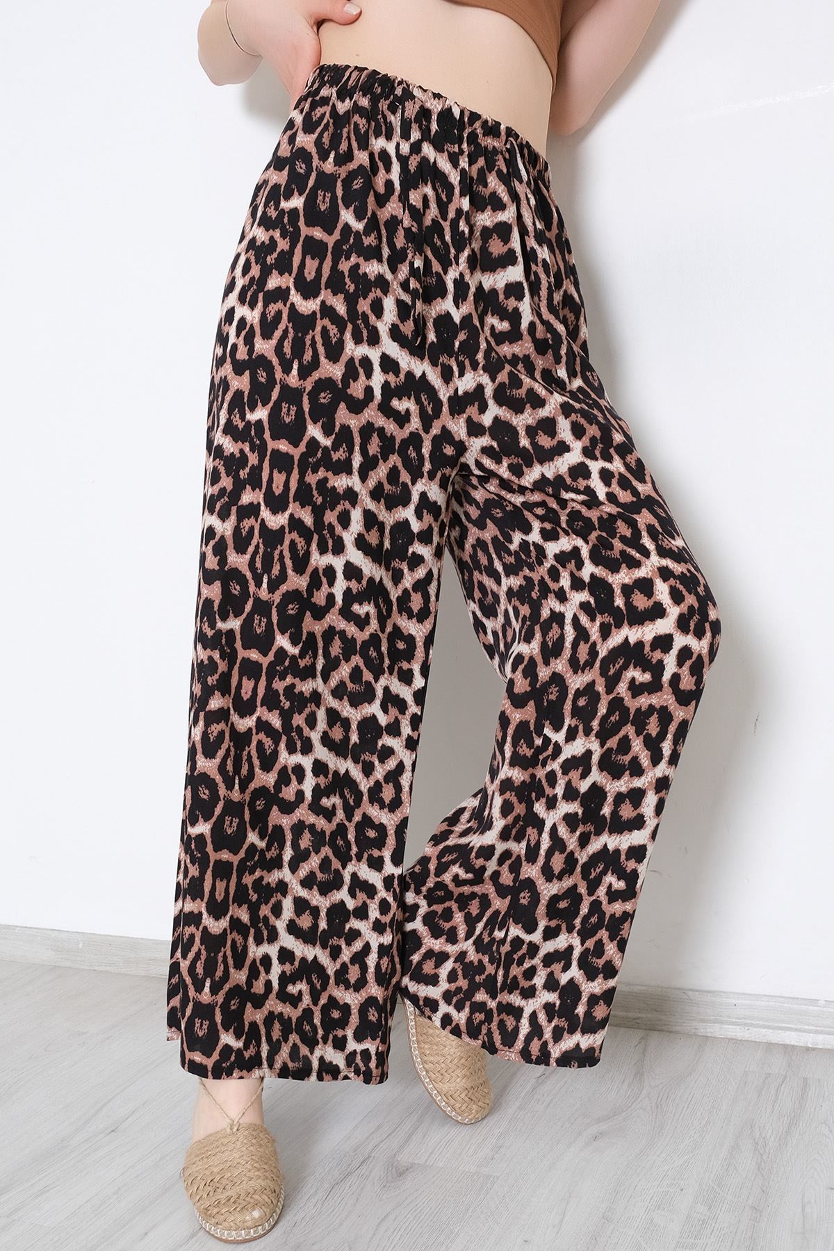 Desenli Bol Pantolon Leopar1 - 10552.1095.