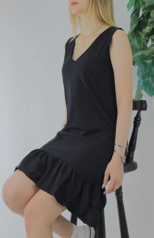V yaka Fırfırlı Elbise Siyah - 1117.30
