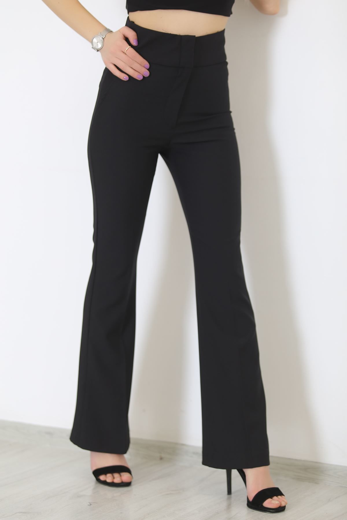 İspanyol Paça Pantolon Siyah - 20715.5176.